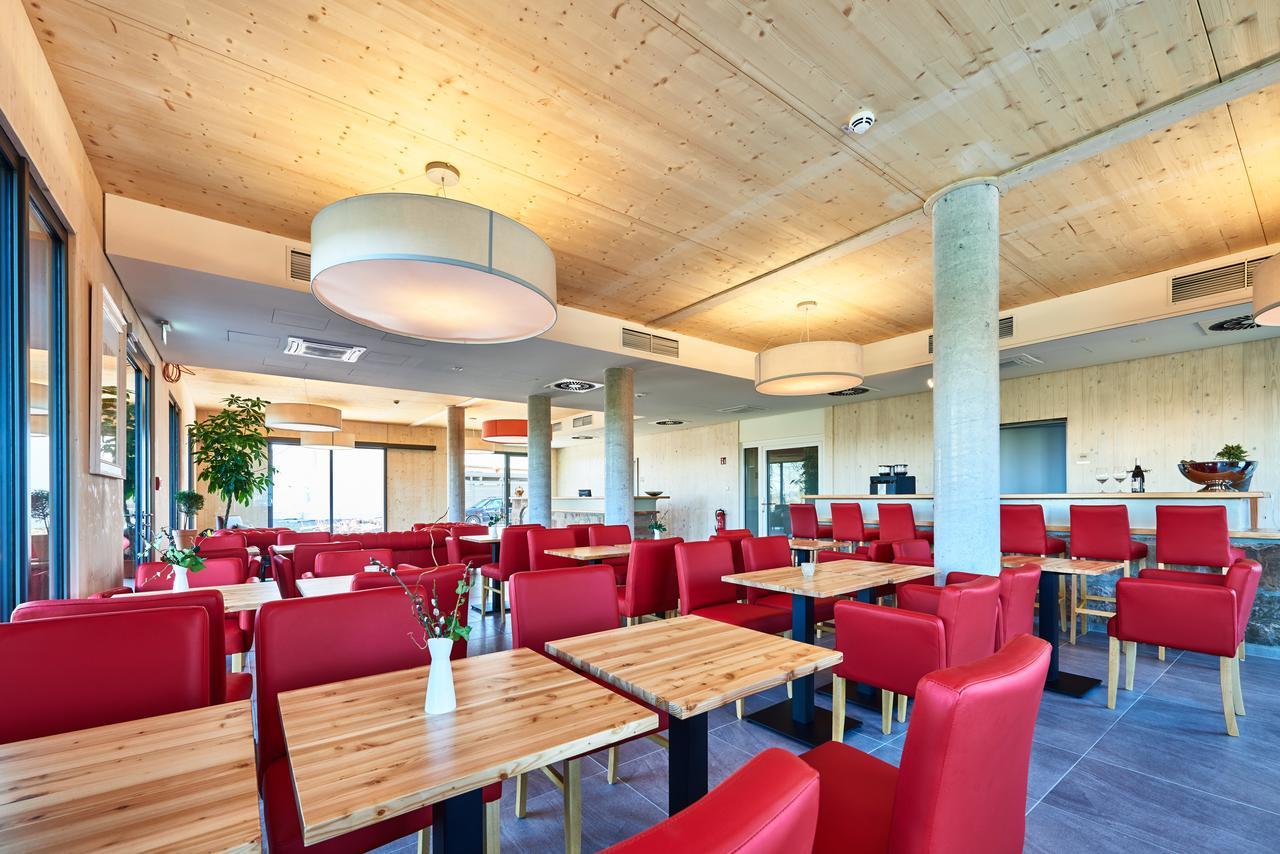 Hotel 2050 Rutesheim Exterior photo